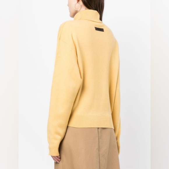 FEAR OF GOD ESSENTIALS embroidered-logo turtleneck jumper sweater - Picture 4 of 10